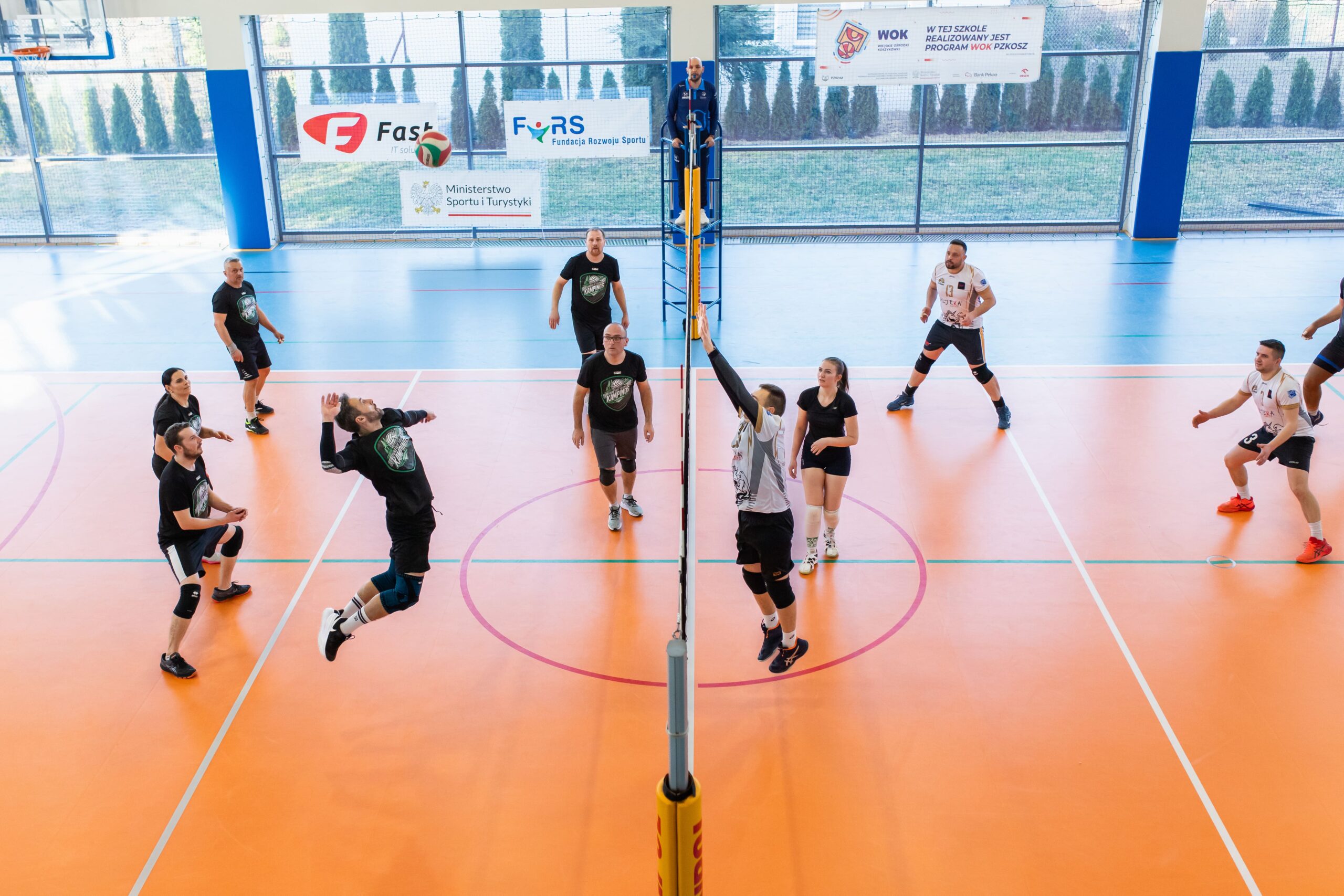 ampinoska Liga Siatk&oacute;wki 2025, siatk&oacute;wka amatorska, liga siatk&oacute;wki Kampinos, sport lokalny Kampinos